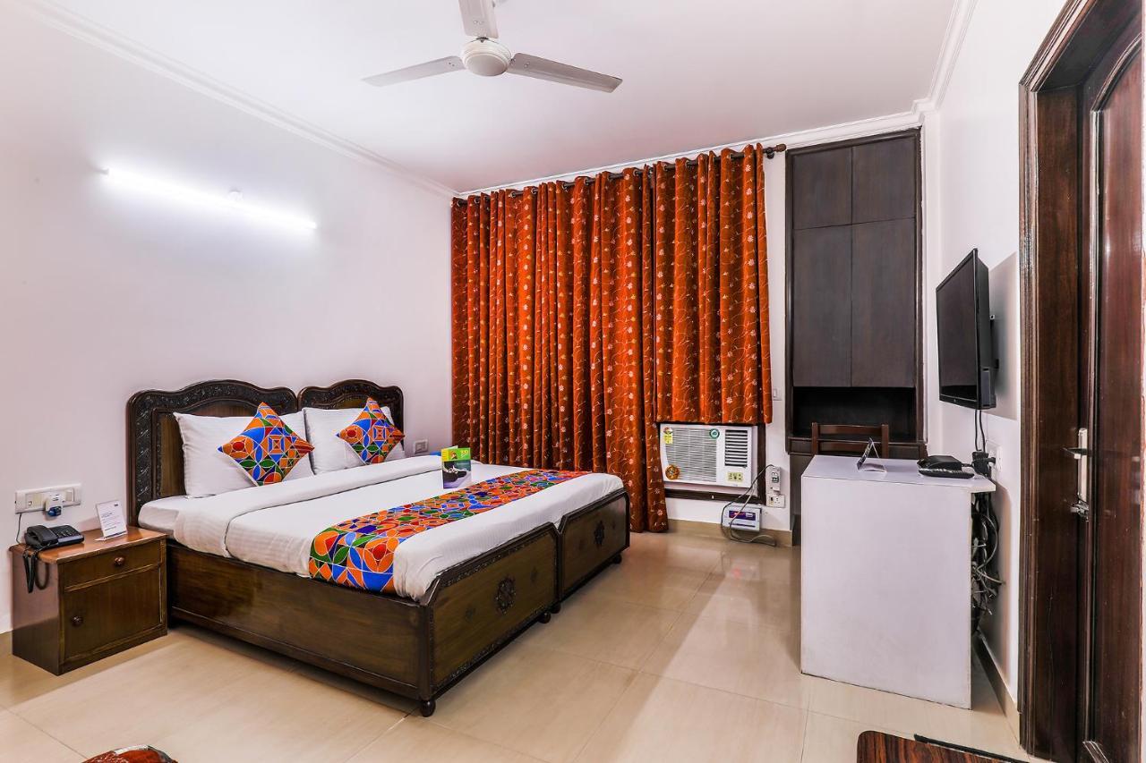 Fabexpress Hemkunt Mansion Hotel Noida Luaran gambar