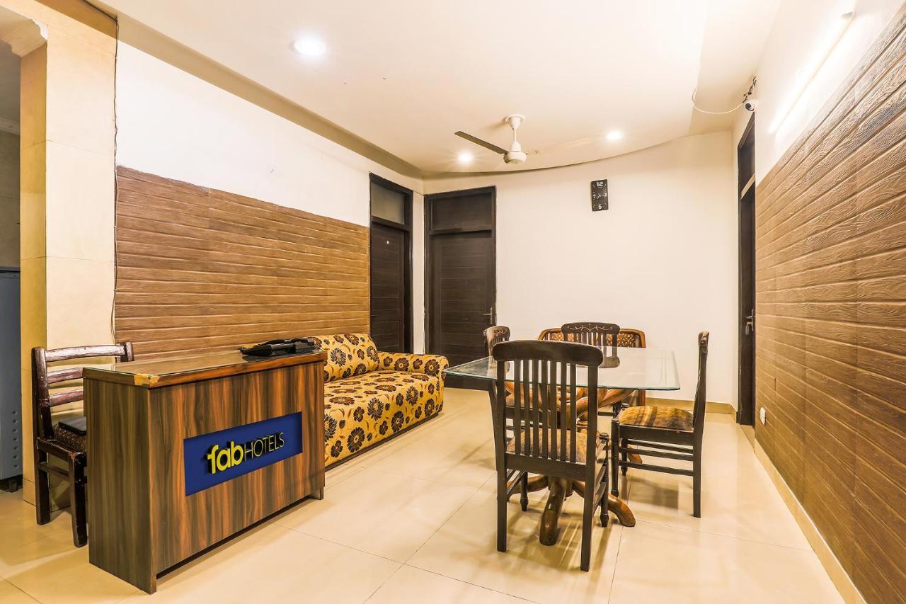 Fabexpress Hemkunt Mansion Hotel Noida Luaran gambar